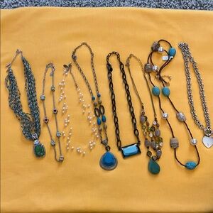Lia Sophia Lot of 8 necklaces (L-7)